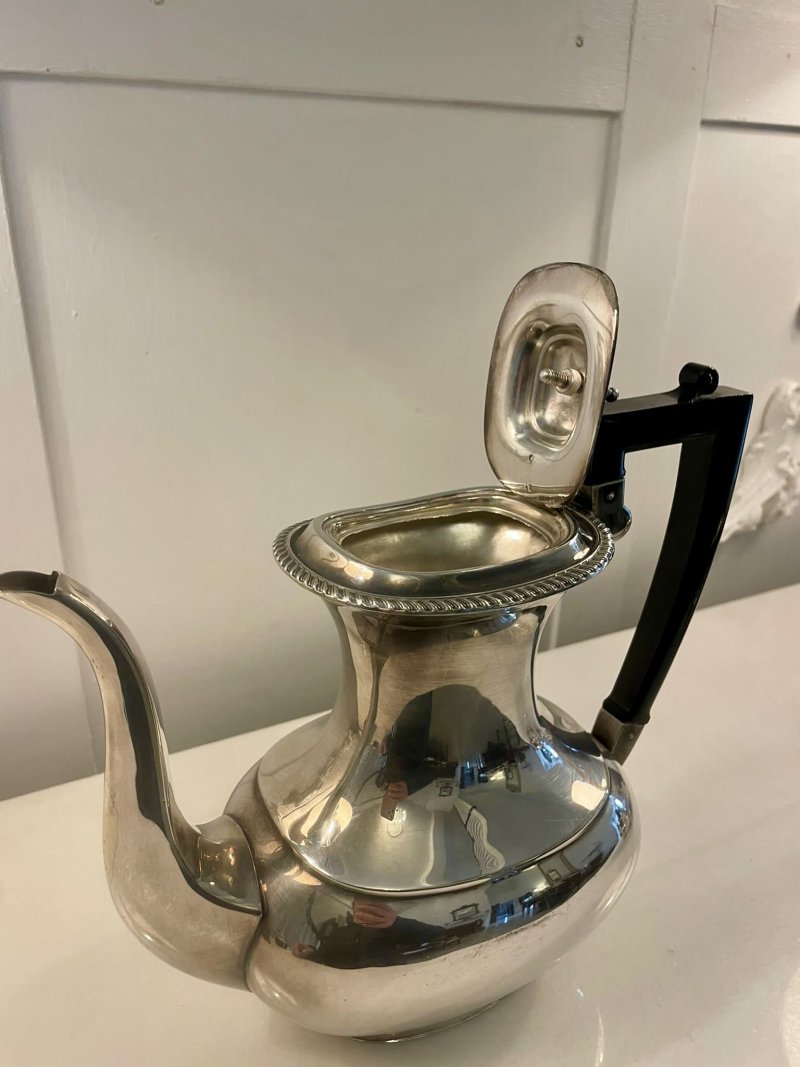 Antique Edwardian Quality Silver Plated Three Part Tea Set - Image 6